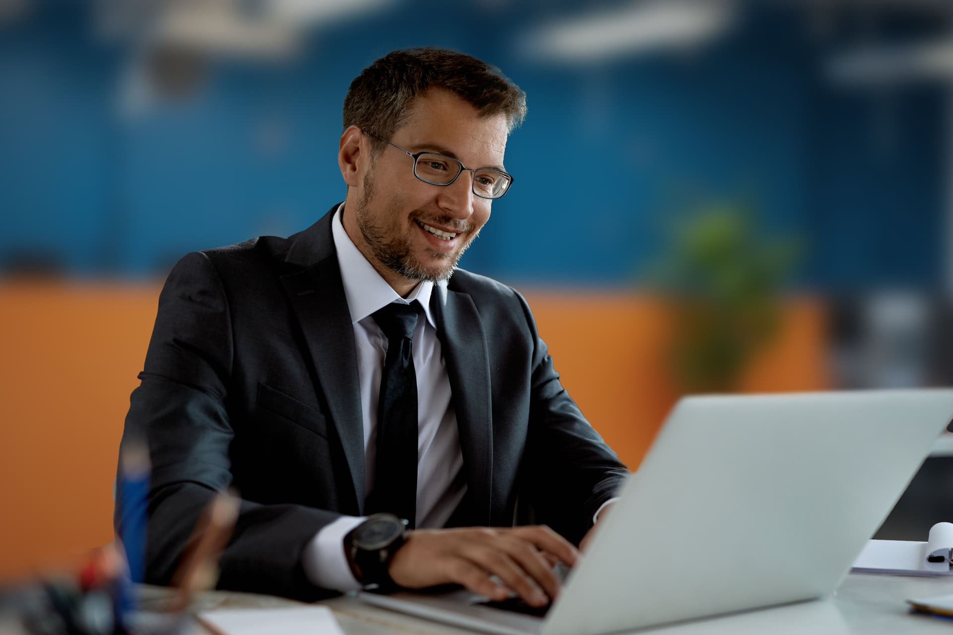 Corporate employee booking business travel using TripGain platform